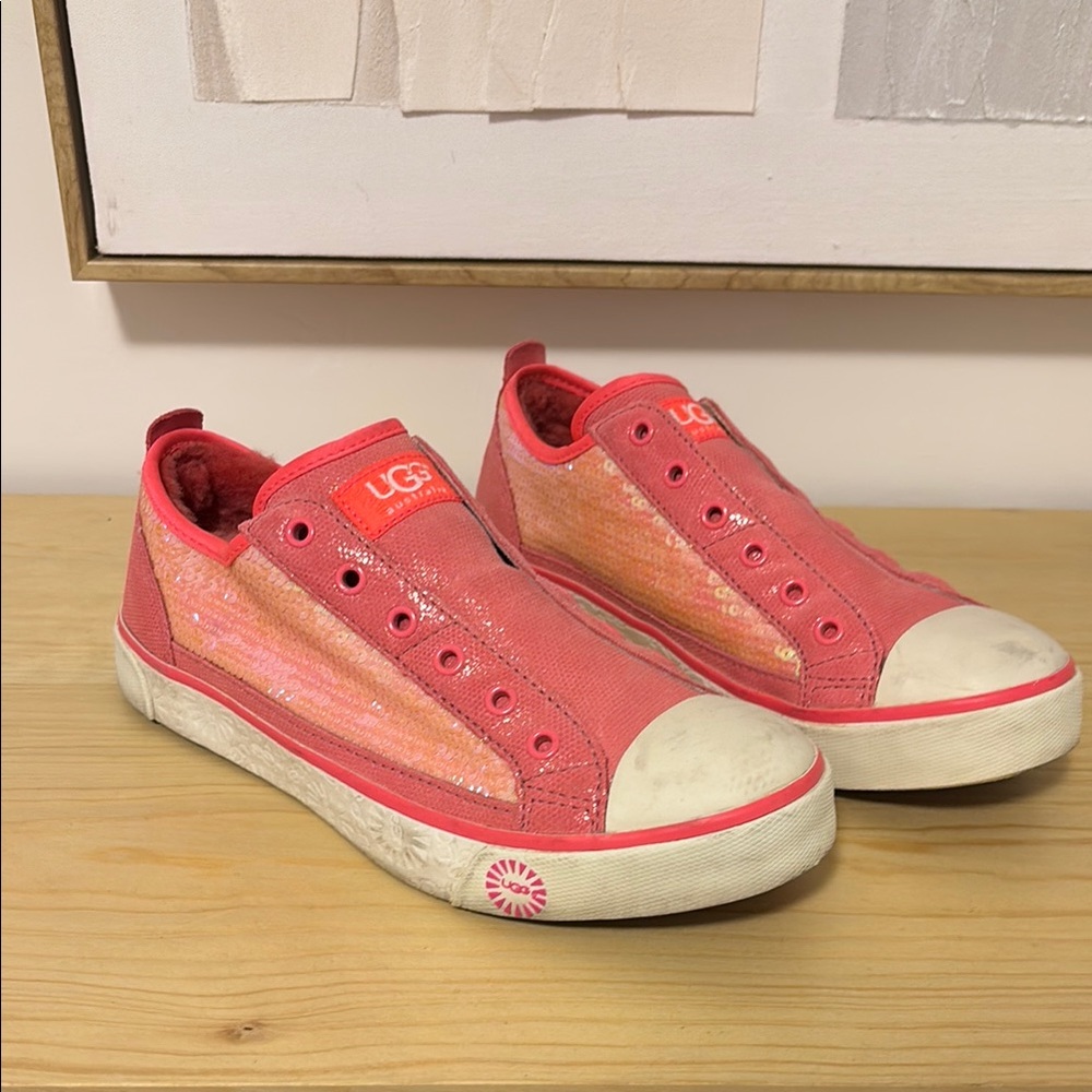 Women’s UGG sneakers